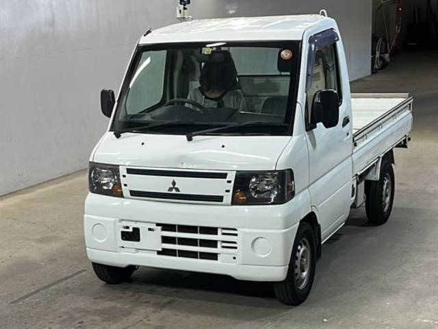 239 MITSUBISHI MINICAB TRUCK U62T 2011 г. (KCAA Fukuoka)